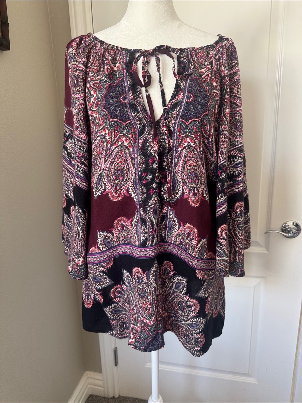 Daytrip Burgundy and Black Paisley Tie-Neck Peasant Blouse